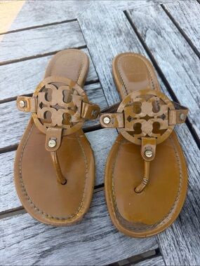 Tory Burch Tan Miller Logo Thong Sandals